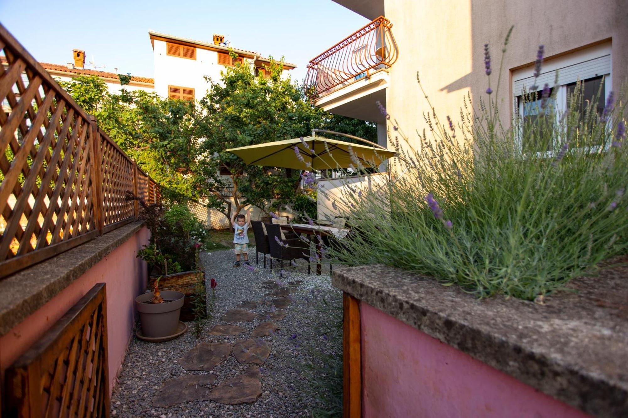 Apartment Beba Rovinj Exterior photo