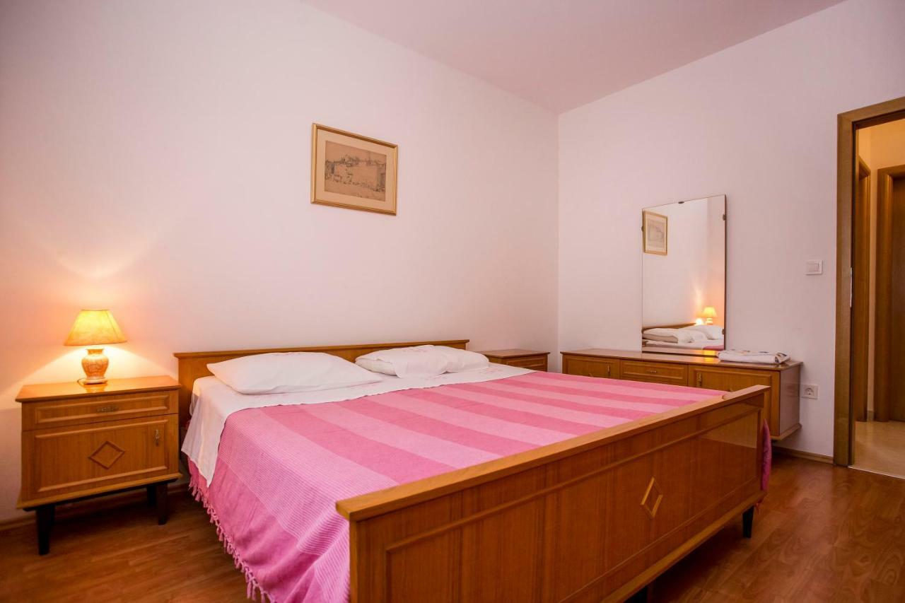 Apartment Beba Rovinj Exterior photo